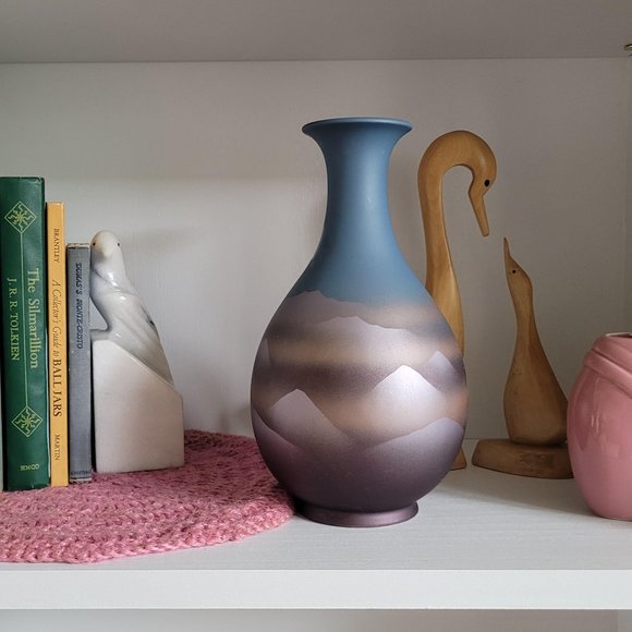 Dreamy 80's Otagiri Hand Painted Mountain Vase - Picture 2 of 10